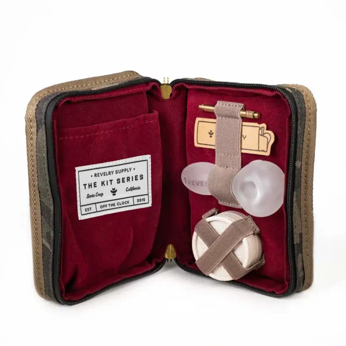 Pipe_Kit_Camo_Open_1024x1024.jpg.webp Revelry Smell Proof Pipe Kit – Camo
