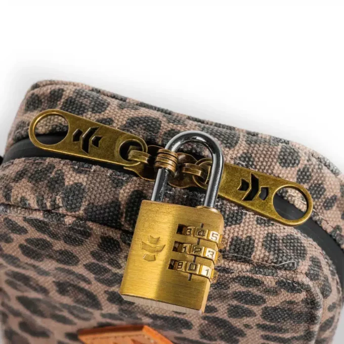 Revelry Traveler Rolling Kit Canvas – Leopard