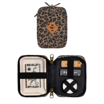 Revelry Traveler Rolling Kit Canvas – Leopard